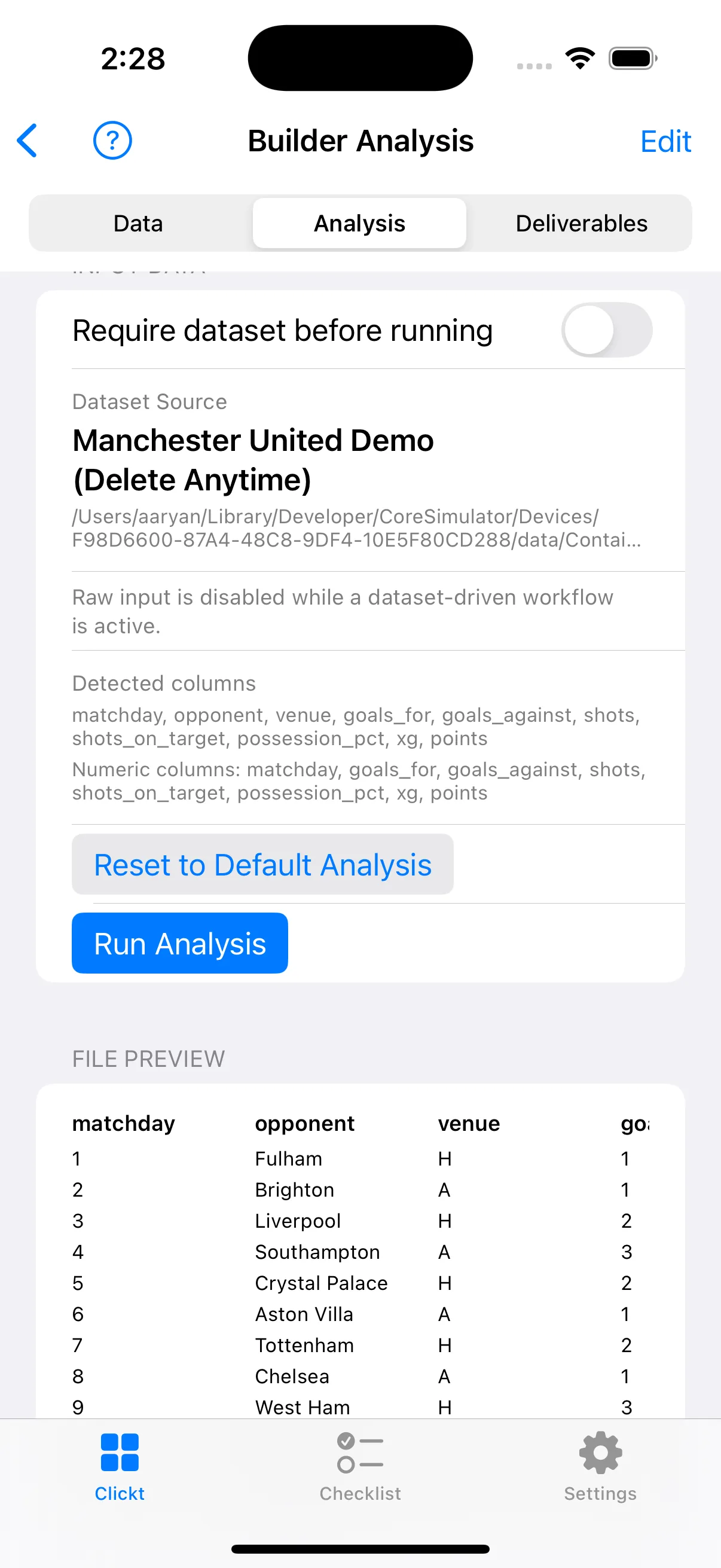 Clickt Builder showing a data analysis workspace on iPhone